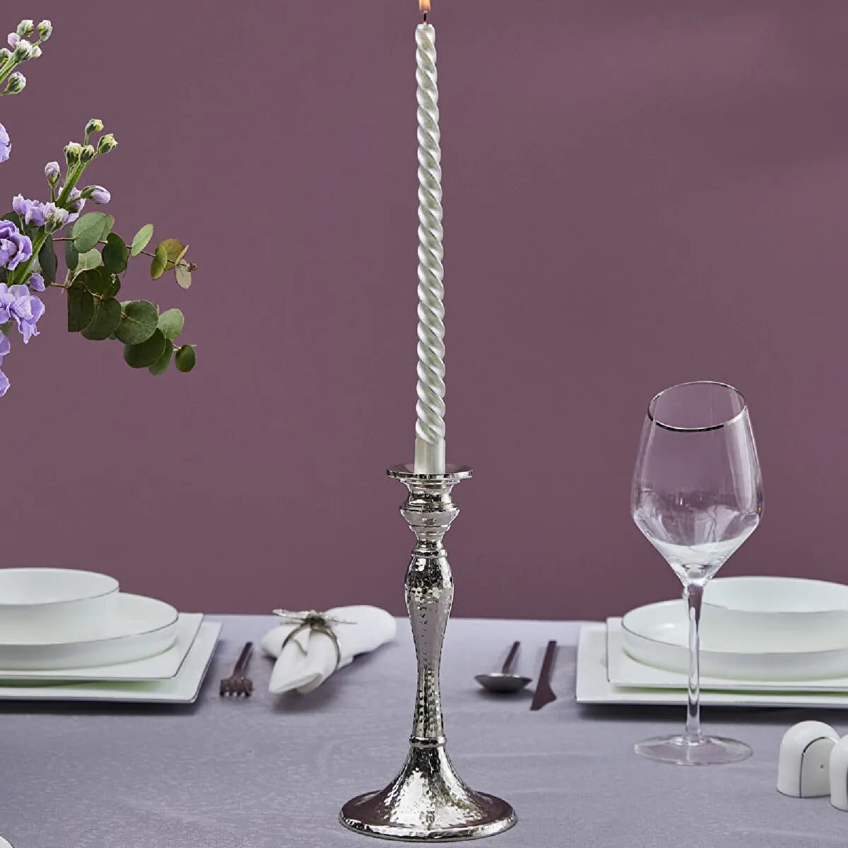 شمعدان كاراجا هوم رينا فضي 26 سم