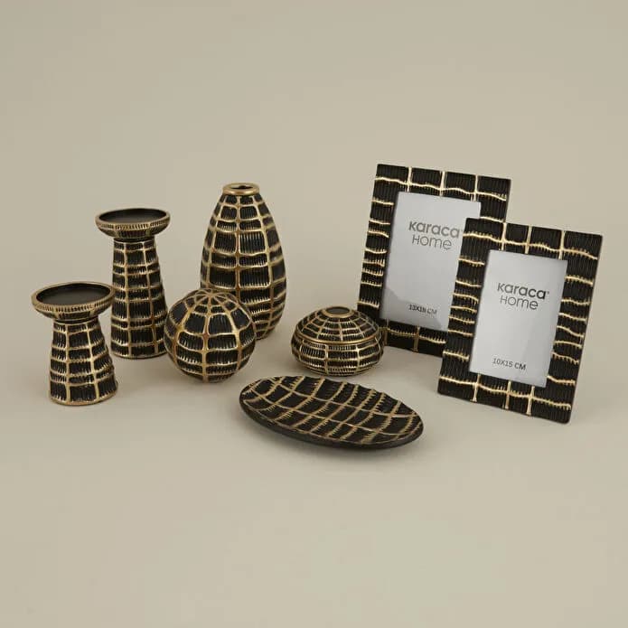 Black Gold image 2