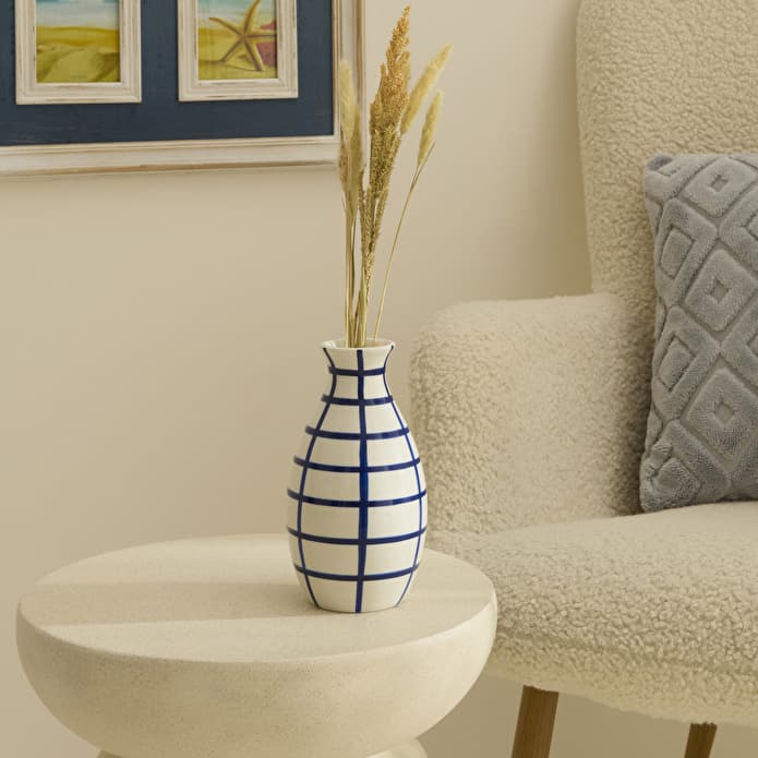 Blue White image 1
