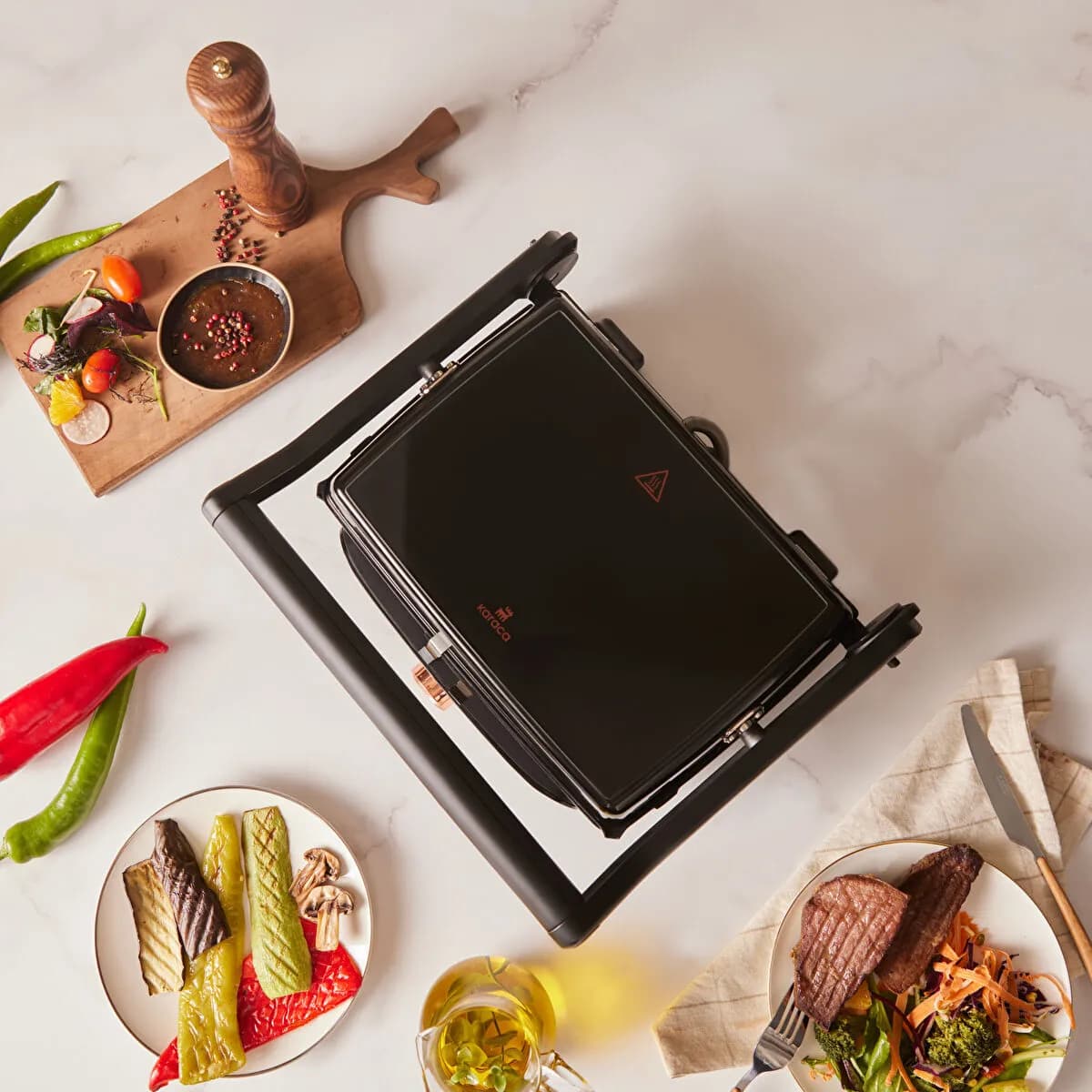 كاراجا جاسترو جريل ماكينة توست وشوي زجاج بريميوم 2400 واط أسود مطفي