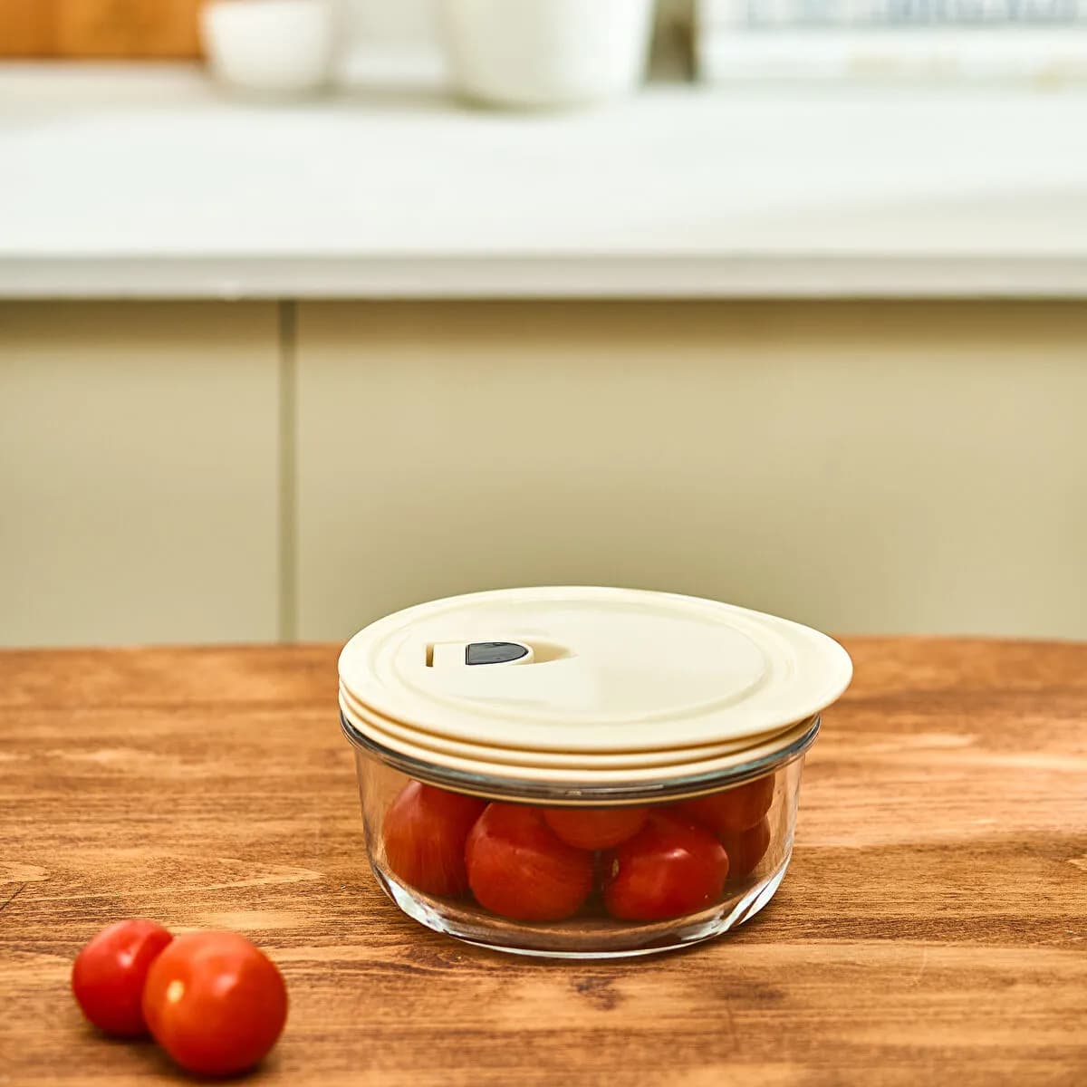 حاوية تخزين مفرغة كاراجا كريمي 0.6 لتر