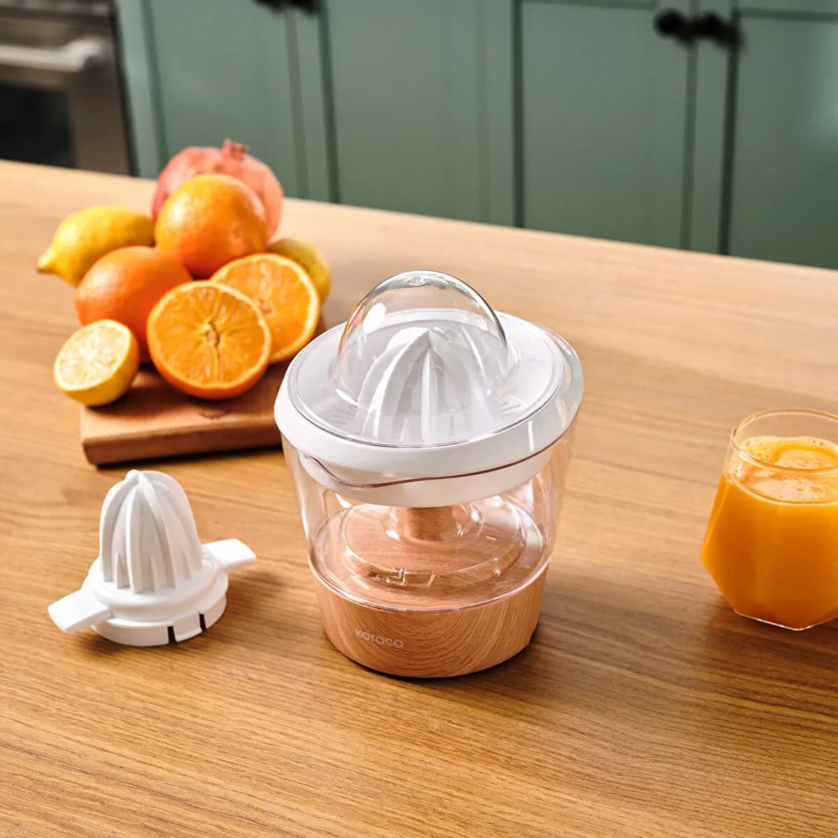 عصارة حمضيات كاراجا فريش بالبي بنقش خشبي