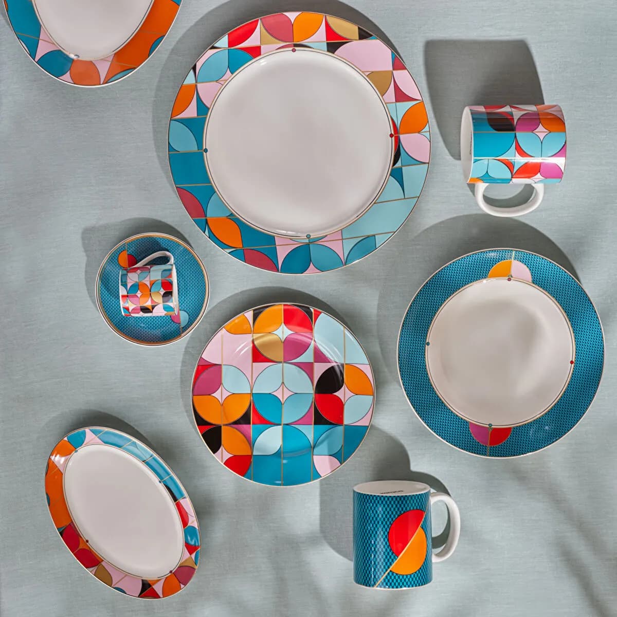 متعدد الألوان image 2