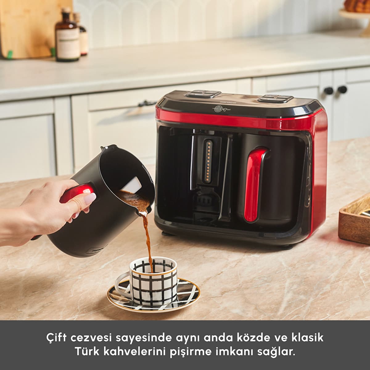 أحمر إمبراطوري image 5