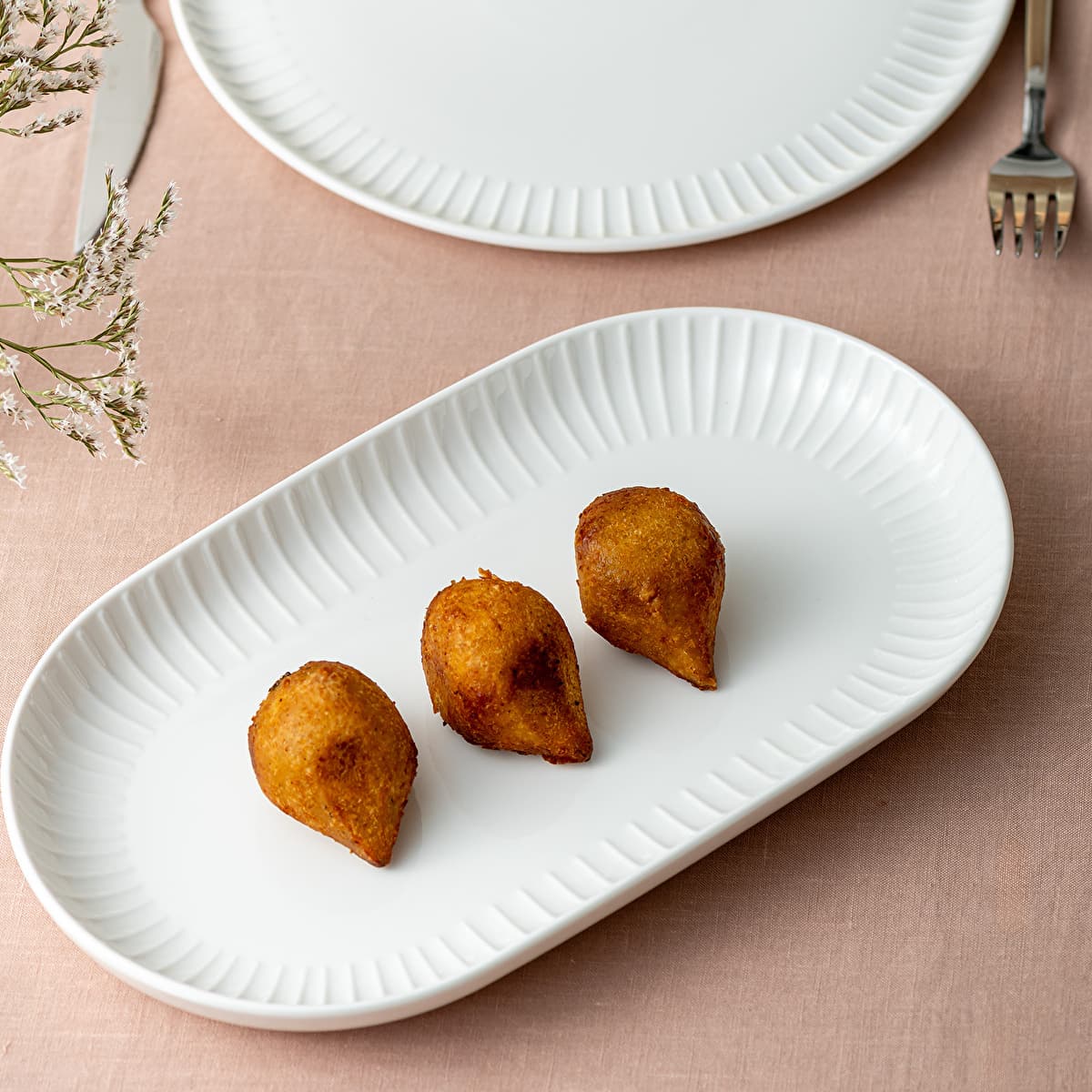 إسطنبول بورسلين بيراي طبق قارب (كاياك) 31 سم